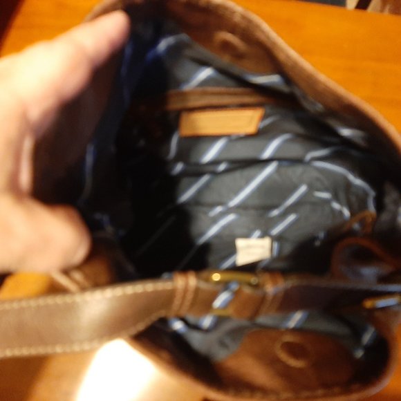 Vintage Tommy Hilfiger Designer Real Leather Dark Brown Mid-Sized Shoulder Bag - Picture 6 of 6